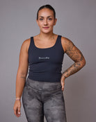 Poly is 5'3 and is wearing a size medium